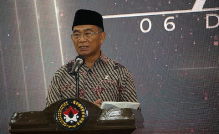 Muhadjir Effendy, Menko PMK Sebut Tak Ada Cuti Bersama Pada 26 Desember 2022 Muhadjir Effendy, Menko PMK Sebut Tak Ada Cuti Bersama Pada 26 Desember 2022