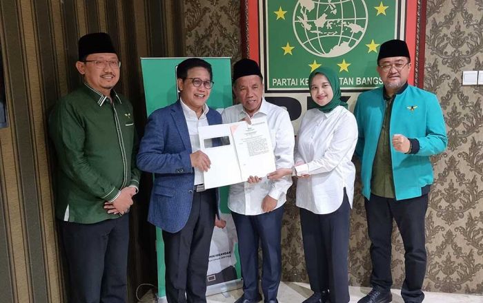 Terima Rekom dari PKB, Gus Mujib - Ning Wardah Optimis Menangkan Pilbup Pasuruan Terima Rekom dari PKB, Gus Mujib - Ning Wardah Optimis Menangkan Pilbup Pasuruan
