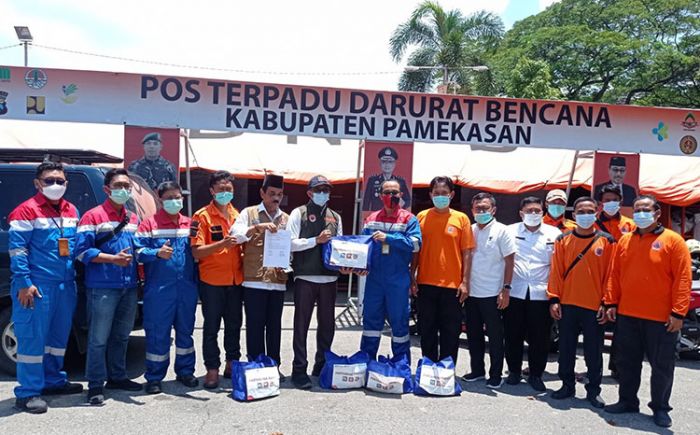 PT Pertamina Beri Bantuan Bagi Korban Banjir di Pamekasan PT Pertamina Beri Bantuan Bagi Korban Banjir di Pamekasan