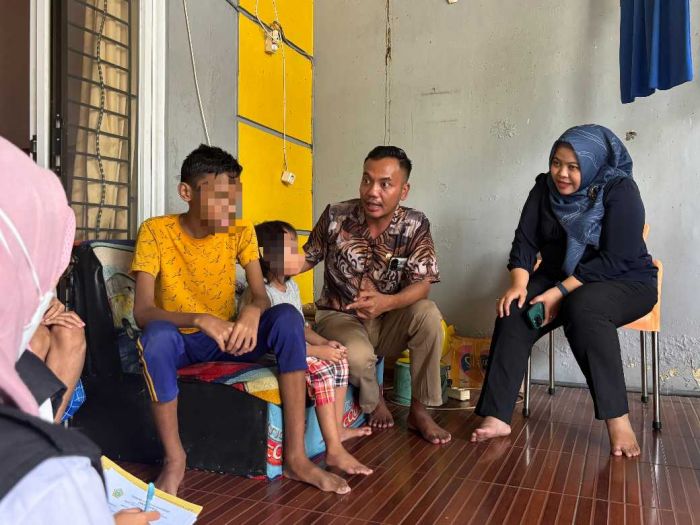 5 Bocah di Sebuah Rumah Kawasan Kebomas Gresik Diduga Diterlantarkan Orang Tuanya