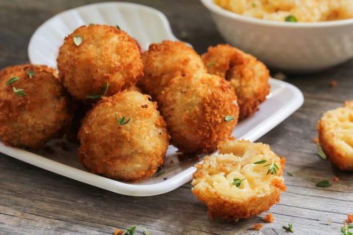 Resep Bola Makaroni Keju Lumer Resep Bola Makaroni Keju Lumer