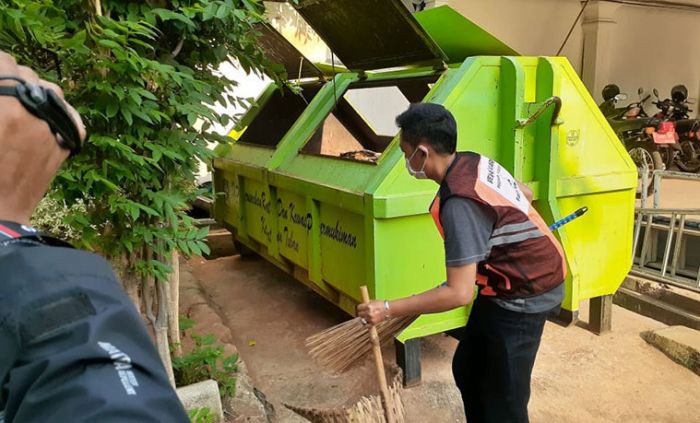 Sempat Viral dan Langgar Prokes Covid-19, Komunitas Sound di Tuban Akhirnya Disidang Sempat Viral dan Langgar Prokes Covid-19, Komunitas Sound di Tuban Akhirnya Disidang