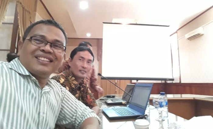Elektabilitas Khofifah Ungguli Gus Ipul 1,1% Elektabilitas Khofifah Ungguli Gus Ipul 1,1%