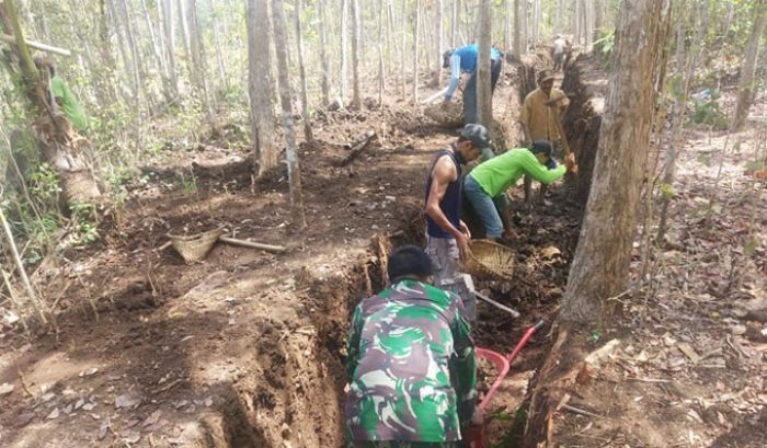 Jadi Prioritas Utama, Satgas TMMD Kodim 0818 Kebut Pembangunan Irigasi Jadi Prioritas Utama, Satgas TMMD Kodim 0818 Kebut Pembangunan Irigasi