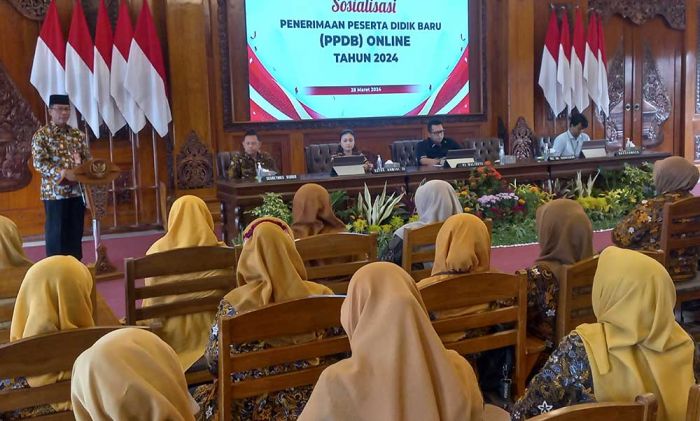 Buka Sosialisasi PPDB Online Kota Mojokerto Tahun 2024, ini Harapan Pj Wali Kota Ali Kuncoro Buka Sosialisasi PPDB Online Kota Mojokerto Tahun 2024, ini Harapan Pj Wali Kota Ali Kuncoro
