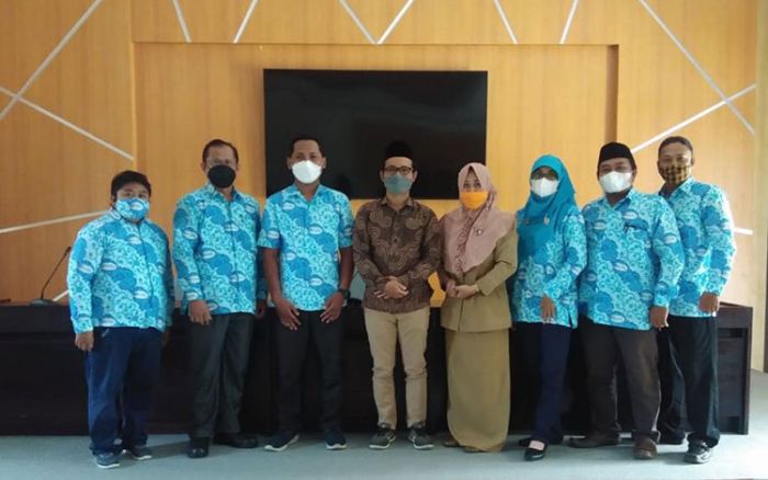 Terima Audiensi, Komisi IV DPRD Tuban Minta IGI Berperan dalam Meningkatkan Kualitas Pendidikan Terima Audiensi, Komisi IV DPRD Tuban Minta IGI Berperan dalam Meningkatkan Kualitas Pendidikan