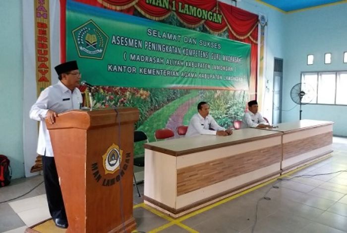 Guru Sertifikasi Kemenag Lamongan Ikuti Uji Kompetensi Berbasis Android Guru Sertifikasi Kemenag Lamongan Ikuti Uji Kompetensi Berbasis Android