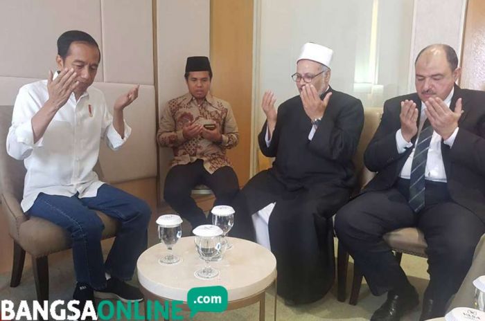 Diyakini Berada pada Jalur Tepat, Syaikh Al-Azhar Mesir Ibrahim al-Hud Hud Do Diyakini Berada pada Jalur Tepat, Syaikh Al-Azhar Mesir Ibrahim al-Hud Hud Do