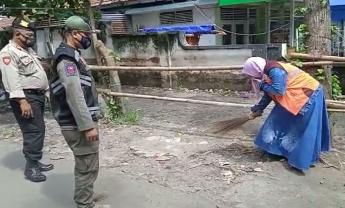 Pemkot Kediri Berikan Sanksi Sosial Bagi Pelanggar Protokol Kesehatan Pemkot Kediri Berikan Sanksi Sosial Bagi Pelanggar Protokol Kesehatan