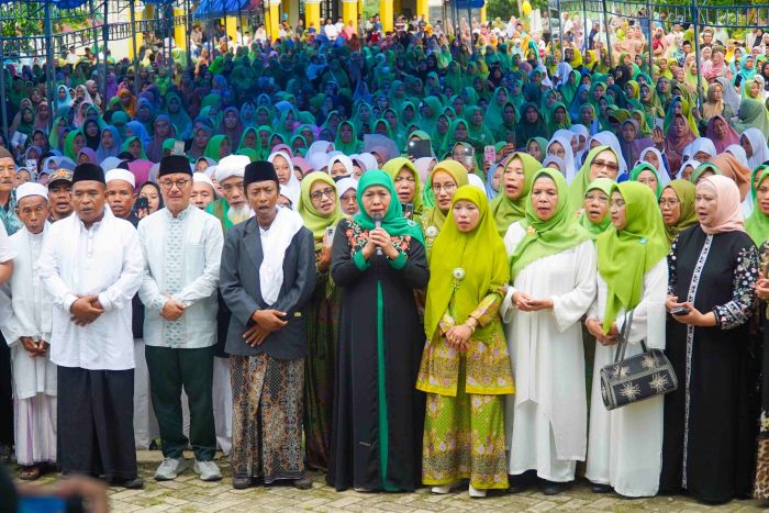 Di Konawe, Khofifah Ungkap Pesan Hadratussyaikh, yang Berjuang di NU Diakui Santrinya