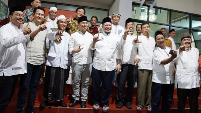 Ini Harapan La Nyalla untuk Gus Ipul dan Khofifah Ini Harapan La Nyalla untuk Gus Ipul dan Khofifah