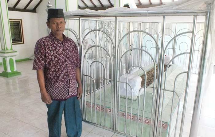 Menelusuri Jejak Kampung Religi di Surabaya (13): Mbah Karimah Murid Pertama Raden Rahmat