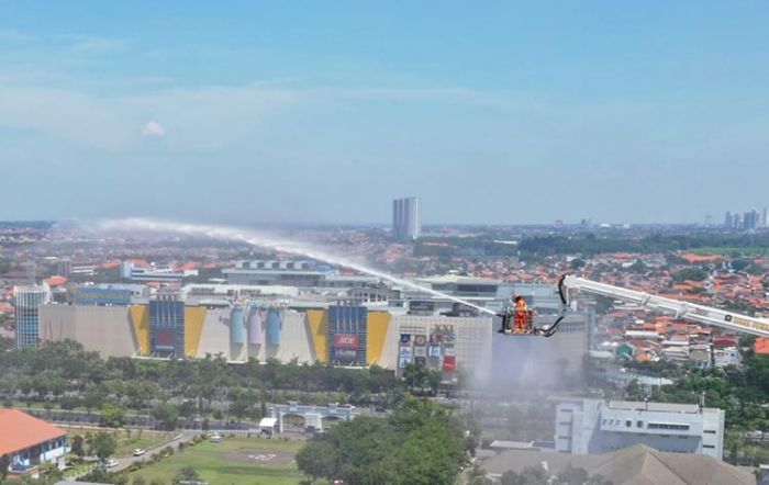 Efektif Tekan Jumlah ODP, Pemkot Surabaya Sudah Lakukan Penyemprotan Disinfektan di 50.735 Lokasi