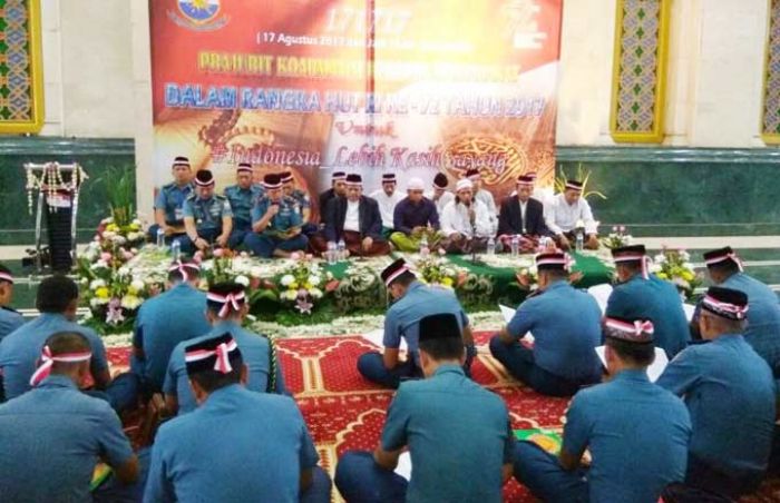 Prajurit Koarmatim Gelar Doa Bersama dalam Rangka Hari Kemerdekaan RI ke-72