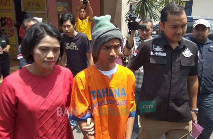Inilah Pelaku Penganiayaan di Sedati Sidoarjo yang Tega Hajar Pacarnya Inilah Pelaku Penganiayaan di Sedati Sidoarjo yang Tega Hajar Pacarnya