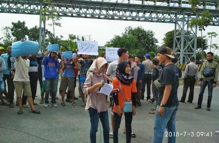 Karang Taruna Socorejo Geruduk PT Silog Karang Taruna Socorejo Geruduk PT Silog