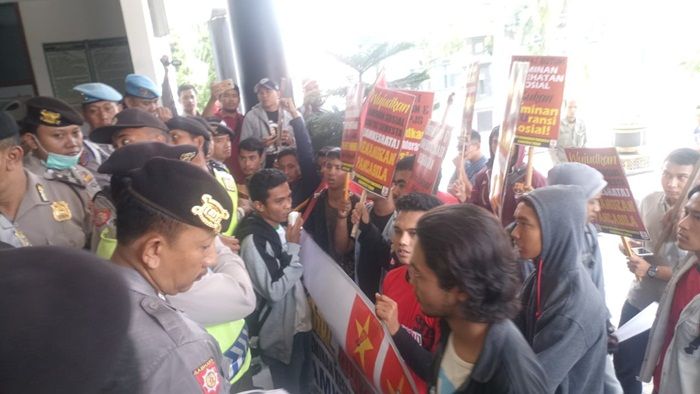 Dinilai Gagal, Mahasiswa di Tuban Minta BPJS Dibubarkan