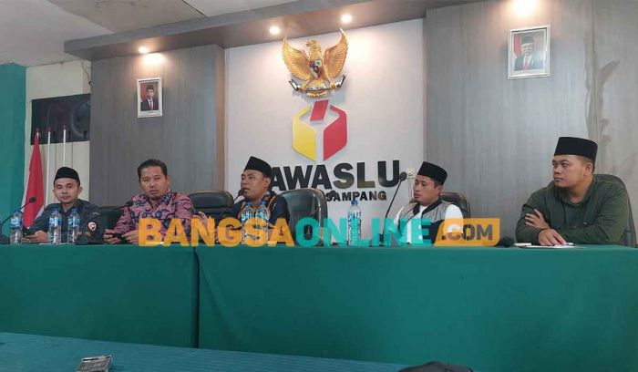 Ngaku Salah ke KPU, Bawaslu Sampang Belum Tindak 2 PPK Kedungdung 