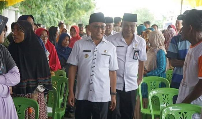 Luncurkan Program Sembako, Bupati Sumenep Minta e-Warong Tak Monopoli KPM Luncurkan Program Sembako, Bupati Sumenep Minta e-Warong Tak Monopoli KPM