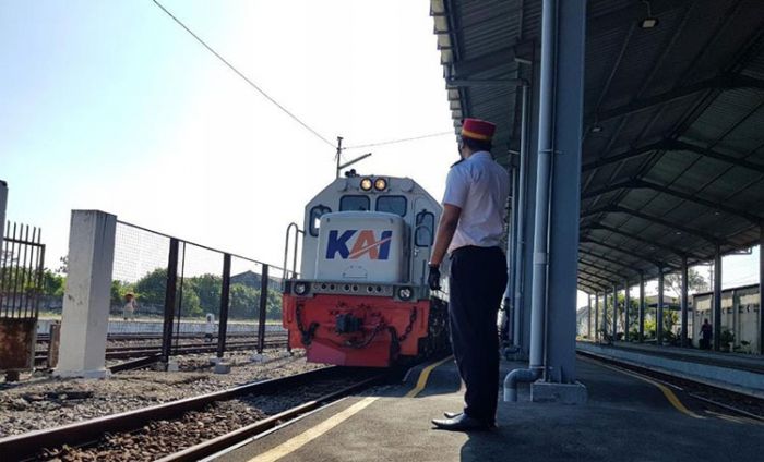 Masuki Masa Pengetatan Mudik, PT KAI Daop 9 Jember Kembali Operasikan Kereta Api Jarak Jauh Masuki Masa Pengetatan Mudik, PT KAI Daop 9 Jember Kembali Operasikan Kereta Api Jarak Jauh