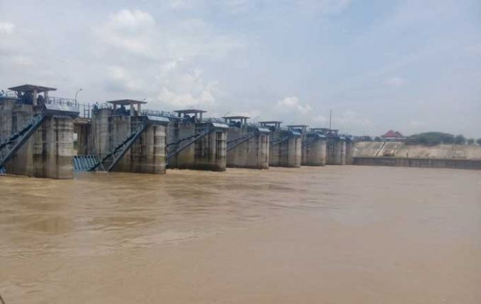 Bengawan Solo Siaga II, Sejumlah Wilayah Mulai Terendam Banjir Bengawan Solo Siaga II, Sejumlah Wilayah Mulai Terendam Banjir