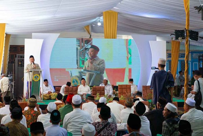 Bupati Gresik dan Wabup Hadiri Haul ke-124 KH Muhammad Sholeh Tsani