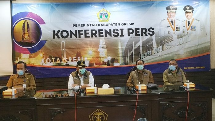 Bupati Sambari Minta Protokol Kesehatan Diperketat Selama Transisi New Normal Bupati Sambari Minta Protokol Kesehatan Diperketat Selama Transisi New Normal
