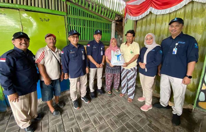 Perumda Tugu Tirta Sapa Warga, Peduli dan Berbagi dengan Pelanggan MBR Perumda Tugu Tirta Sapa Warga, Peduli dan Berbagi dengan Pelanggan MBR