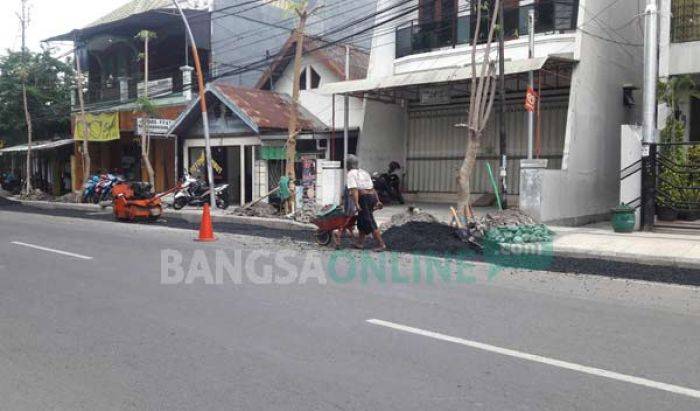 Masuk Musim Hujan, Dinas PU Gresik Minta Kontraktor segera Tuntaskan Proyek Box Culvert Masuk Musim Hujan, Dinas PU Gresik Minta Kontraktor segera Tuntaskan Proyek Box Culvert