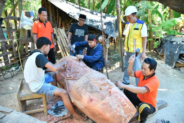 Terus Pantau Pembangunan Monumen Tugu Keris, Bupati Sumenep: Punya Nilai Penting Terus Pantau Pembangunan Monumen Tugu Keris, Bupati Sumenep: Punya Nilai Penting