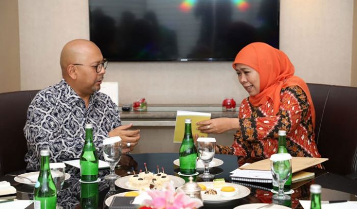 Ingin Ekspor Manik-Manik ke Meksiko, Khofifah Tawarkan Kerja Sama Sister Province Ingin Ekspor Manik-Manik ke Meksiko, Khofifah Tawarkan Kerja Sama Sister Province