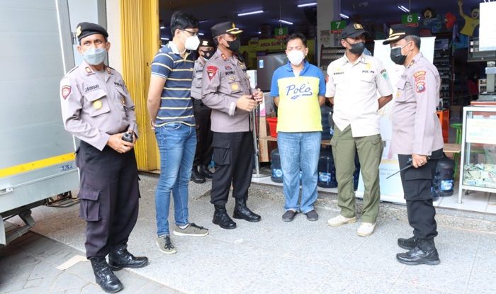 Tinjau Pusat Perbelanjaan dan Tempat Wisata, Kapolres Pamekasan Tekankan Jaga Prokes Tinjau Pusat Perbelanjaan dan Tempat Wisata, Kapolres Pamekasan Tekankan Jaga Prokes