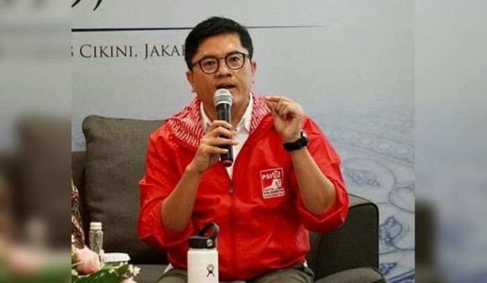 Caleg PSI Andy Budiman Luruskan Kasus Penempelan Stiker di UK Petra