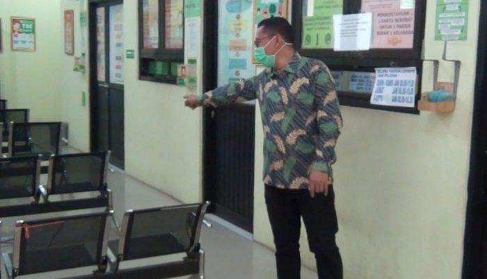 Bangku Tunggu Pasien di Puskesmas Pesanggrahan Mojokerto Raib Digondol Maling Bangku Tunggu Pasien di Puskesmas Pesanggrahan Mojokerto Raib Digondol Maling