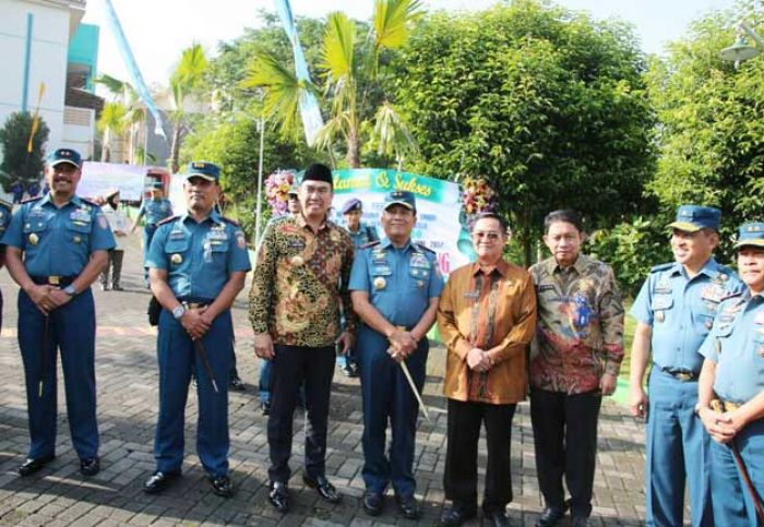 Pangarmatim Hadiri Peresmian SMA Negeri Taruna Nala Jatim Pangarmatim Hadiri Peresmian SMA Negeri Taruna Nala Jatim