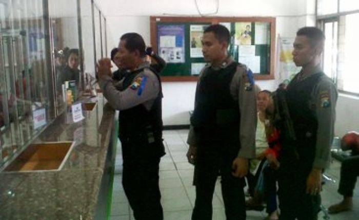 Jelang Ramadan, Polres Bojonegoro Gelar Patroli di Pertokoan dan Tempat Umum Jelang Ramadan, Polres Bojonegoro Gelar Patroli di Pertokoan dan Tempat Umum