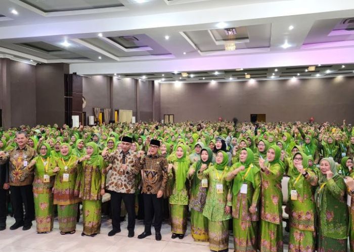 Mendes Yandri: Pemangkasan Anggaran Negara Tak Pengaruhi Dana Desa dan Gaji Pendamping Desa Mendes Yandri: Pemangkasan Anggaran Negara Tak Pengaruhi Dana Desa dan Gaji Pendamping Desa