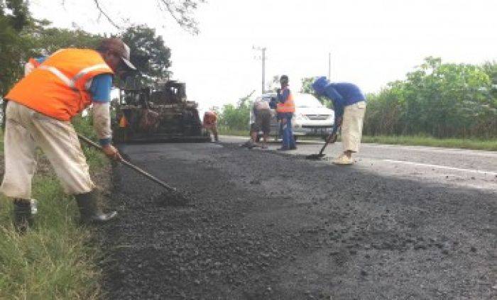 Jelang Arus Mudik, Perbaikan Jalur Ngawi - Solo Dikebut Jelang Arus Mudik, Perbaikan Jalur Ngawi - Solo Dikebut