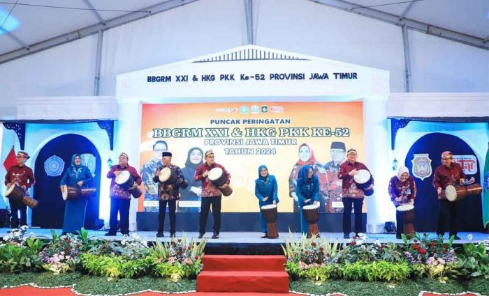 Ini Ajakan Pj Gubernur Jatim di Puncak Peringatan BBGRM XXI dan HKG-PKK ke-52 Ini Ajakan Pj Gubernur Jatim di Puncak Peringatan BBGRM XXI dan HKG-PKK ke-52