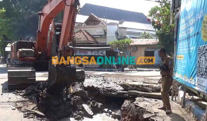 Tanggulangi Banjir, PUPR Nganjuk Bangun Gorong-Gorong Tanggulangi Banjir, PUPR Nganjuk Bangun Gorong-Gorong