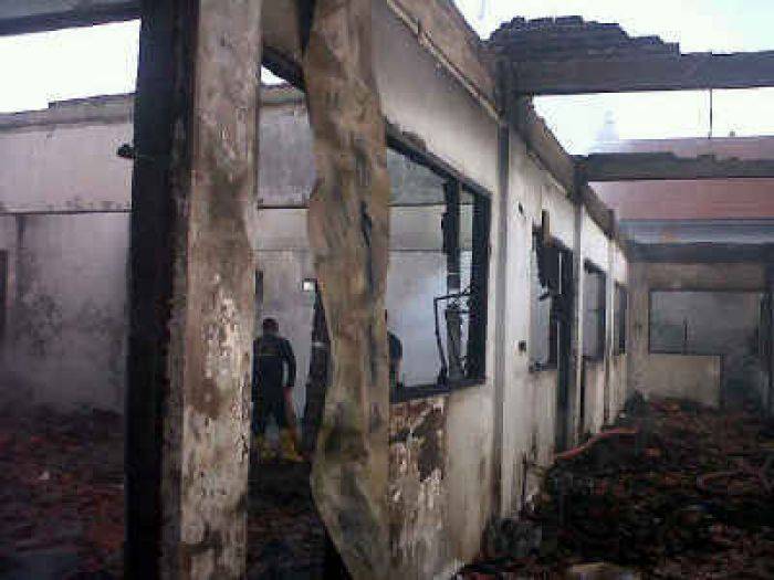 Pesantren Amanatul Ummah Terbakar, 1 Santriwati Meninggal Pesantren Amanatul Ummah Terbakar, 1 Santriwati Meninggal