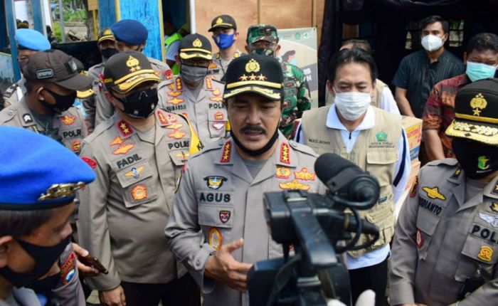 Efektif Tangani Penyebaran Covid-19, Kabaharkam Polri Kunjungi Kampung Tangguh Semeru Desa Waru