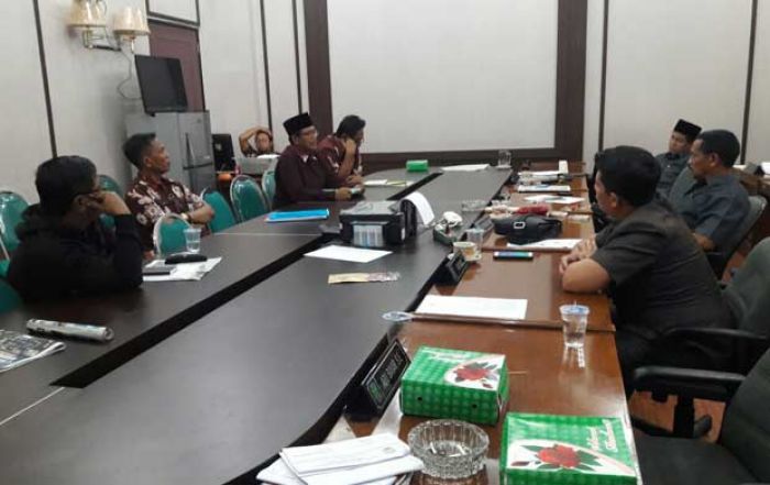 Komisi IV DPRD Pasuruan Kecam Dispendik, Diundang Hearing Jam 10.00, Baru Datang Jam 15.30