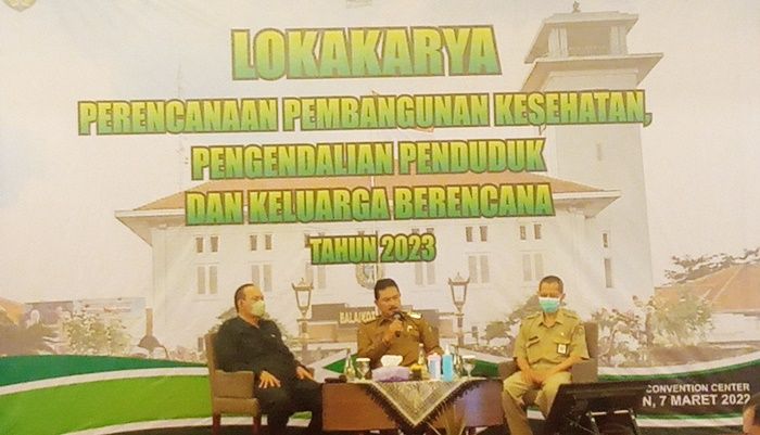 Tingkatkan Angka Harapan Hidup, Wali Kota Madiun Minta Dinkes Adakan Kajian Kesehatan Menyeluruh Tingkatkan Angka Harapan Hidup, Wali Kota Madiun Minta Dinkes Adakan Kajian Kesehatan Menyeluruh