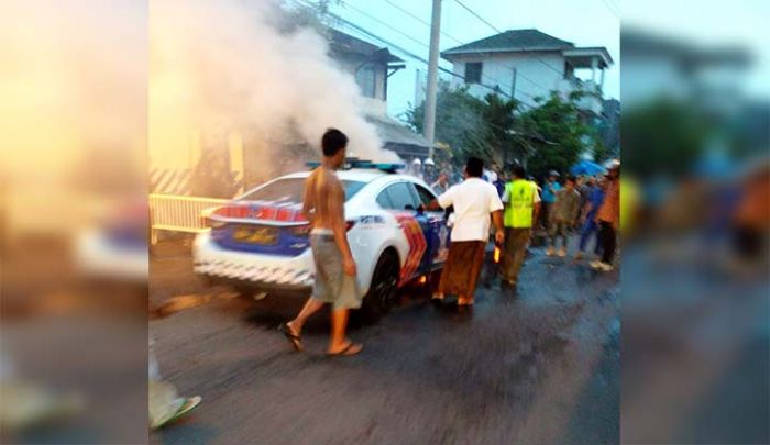 Diduga Akibat Korsleting, Mobil Patwal Polres Batu Terbakar di Depan Pos Lantas Sukorejo