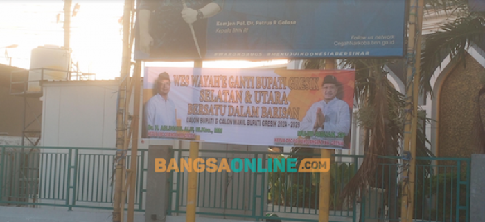 Munculnya Spanduk Alif-Mujid Tuai Komentar Masyarakat Munculnya Spanduk Alif-Mujid Tuai Komentar Masyarakat