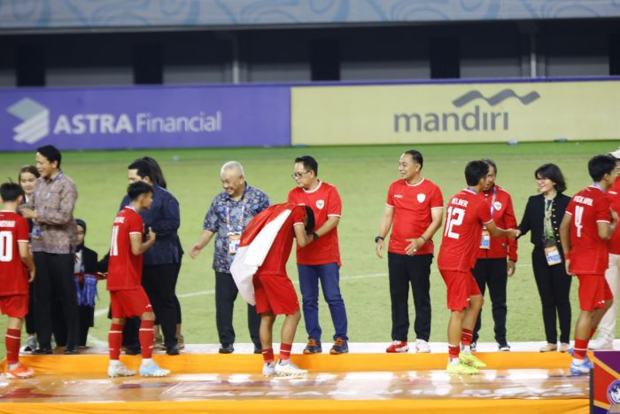 Pj Gubernur Jatim Bangga kepada Timnas yang Juarai Piala ASEAN U-19 Boys’ Championship 2024 Pj Gubernur Jatim Bangga kepada Timnas yang Juarai Piala ASEAN U-19 Boys’ Championship 2024