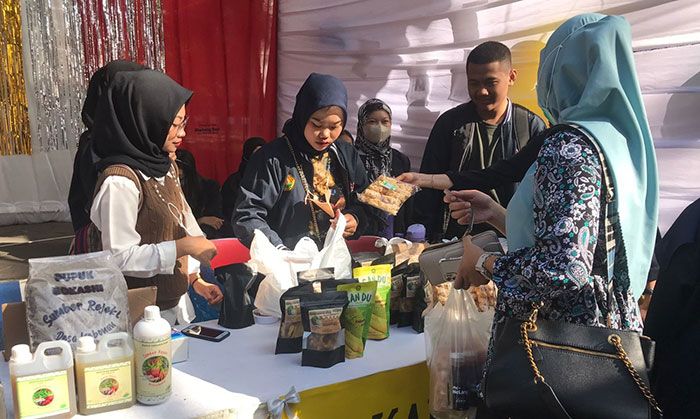 LP2M Unej Gelar Expo KKN Periode II 2022 LP2M Unej Gelar Expo KKN Periode II 2022