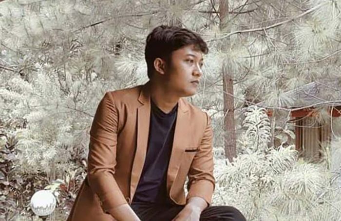 Direktur BANGSAONLINE: Ahmad Rizki Sadig Layak Sandang Predikat “Bapak E-Sport Jatim” Direktur BANGSAONLINE: Ahmad Rizki Sadig Layak Sandang Predikat “Bapak E-Sport Jatim”