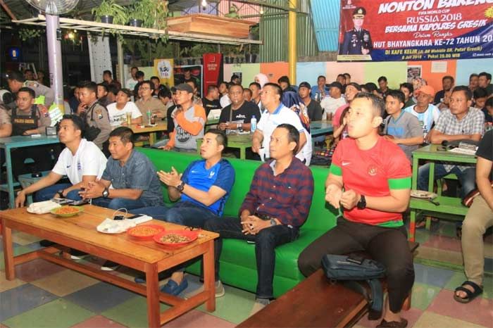 Kapolres Gresik Gelar Nobar Piala Dunia Berhadiah